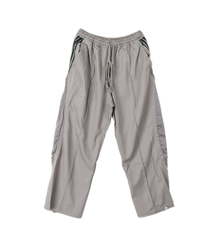 SONG FOR THE MUTE X ADIDAS 004 TRACK PANT DOVE GREY/COLLEGIATE GREEN