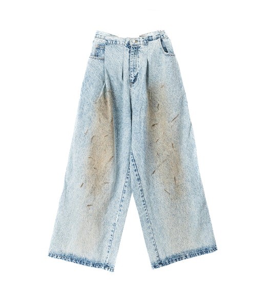 TREATED FOLDED JEANS LIGHT WASH