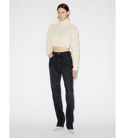 THE CROPPED MADONNA SWEATER CREAM