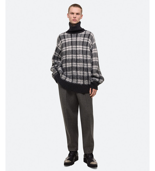 BRUSHED TURTLENECK SWEATER MEDIUM BLACK CHECK