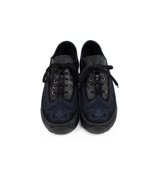 CHALICE LACE UP 2 BLACK