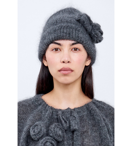 ANDREA BEANIE GREY