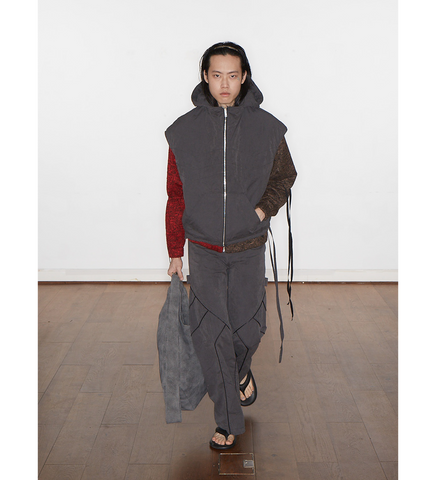 PADDED HOODED VEST DARK GREY